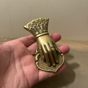 Gold hand clip